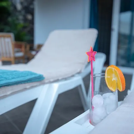 Apartamento Loft con piscina privada a 10 min de la playa y Los Llanos